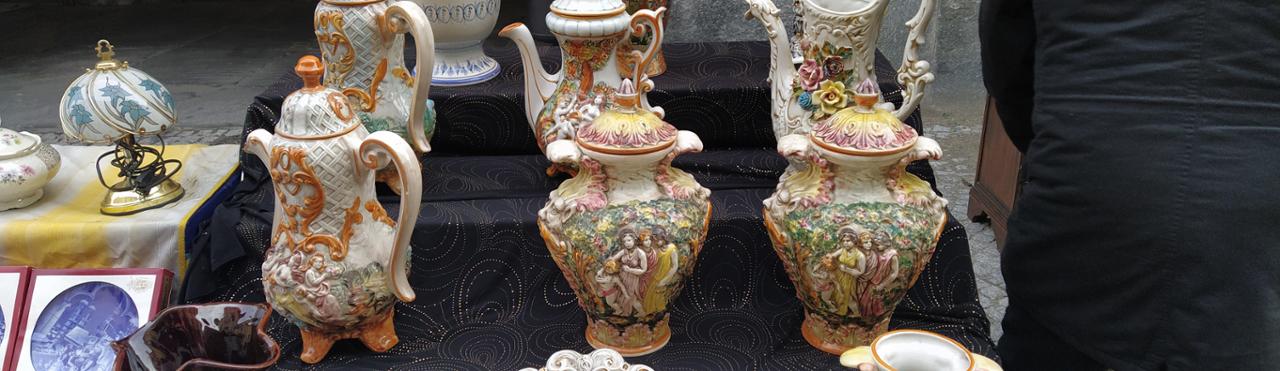 MERCATINO DELL'ANTIQUARIATO